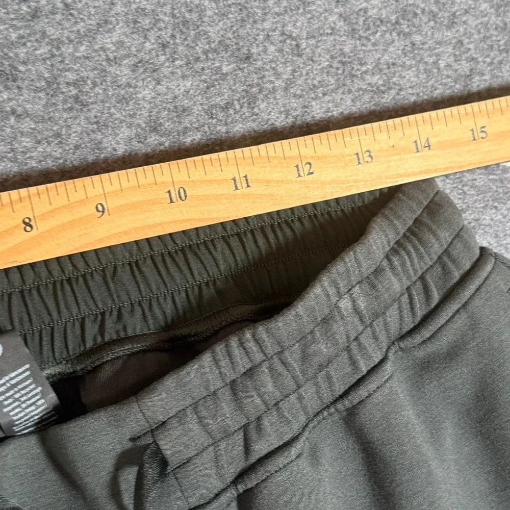 Lululemon Smooth Space Cargo Jogger Pants Dark Olive Green Mens Size M Lounge